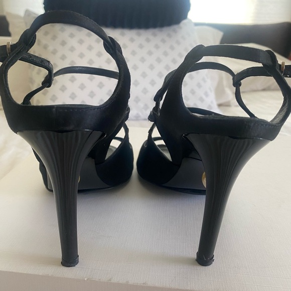 Authentic CHANEL Pearl Heel Strappy Sandals - Black & Yellow - Size 41 - Picture 5 of 16